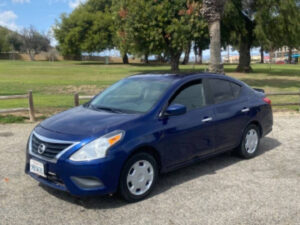 2019 nissan versa sv 4